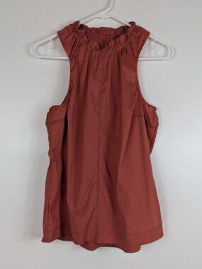 Athleta Levitate Tank Poplin Sleeveless Shirt Ruffle Neck Size Small